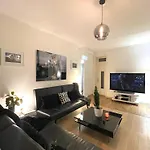 Vaste appartement avec tout Paris à vos pieds