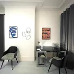 Vaste appartement avec tout Paris à vos pieds